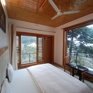 Double Room Mountain View